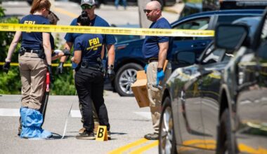 Live updates: ICE shootings in Biddeford, Maine, and Houston spark outcry