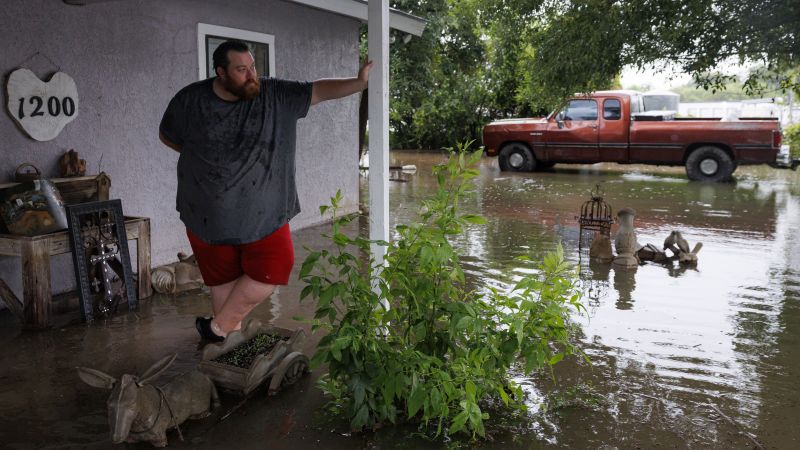 Texas flooding: At least 2 dead in same region as Camp Mystic