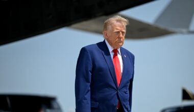 House again rebukes Trump on Iran, approving resolution to limit war powers