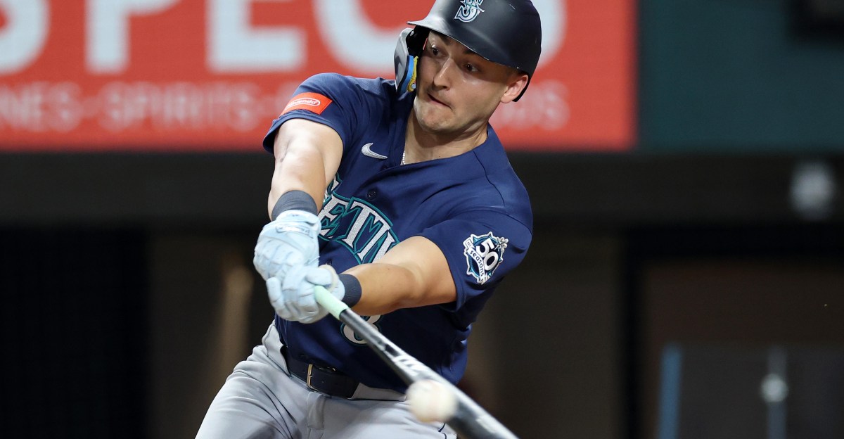 Canzone can, but Mariners cannot, lose to Rangers 5-4