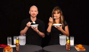 Penélope Cruz Talks Being on Stage With Bad Bunny on 'Hot Ones'