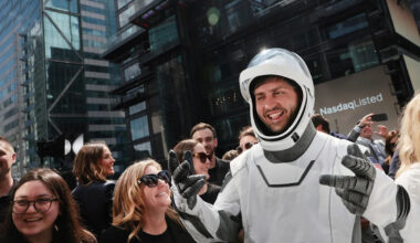 SpaceX stock now enters the post-honeymoon faith phase