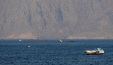 Strait of Hormuz oil shipments fall toward pre-peace deal levels as war reignites