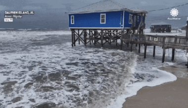 Storm surge and flooding impacts from Tropical Storm Bertha in Dauphin Island, Alabama, on July 22, 2026. (Image: Aaron Rigsgy)
