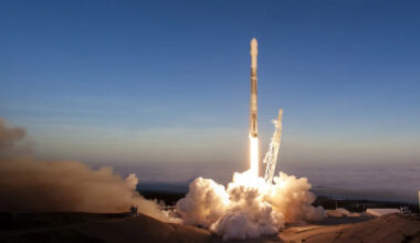 A Dead SpaceX Rocket Is About to Slam Into the Moon at 5,400 MPH
