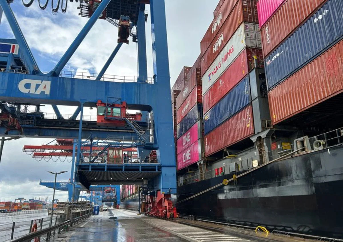 EU trade with US hits record high despite tariff tensions, study shows