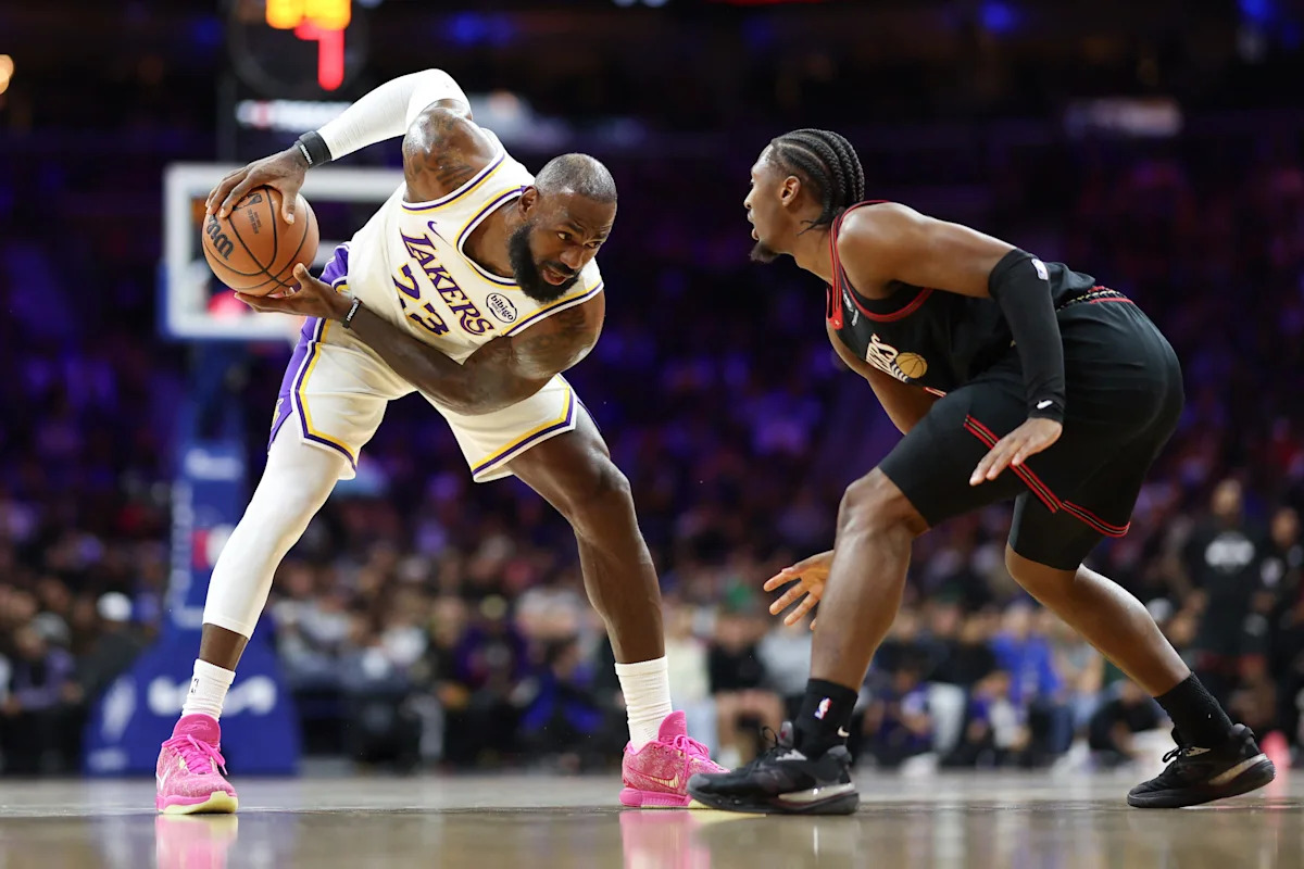 76ers teammates LeBron James, Tyrese Maxey back in the gym working out