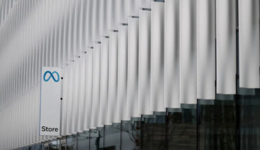 Apollo's Sløk: The market faces big risks if hyperscalers' AI profits get delayed