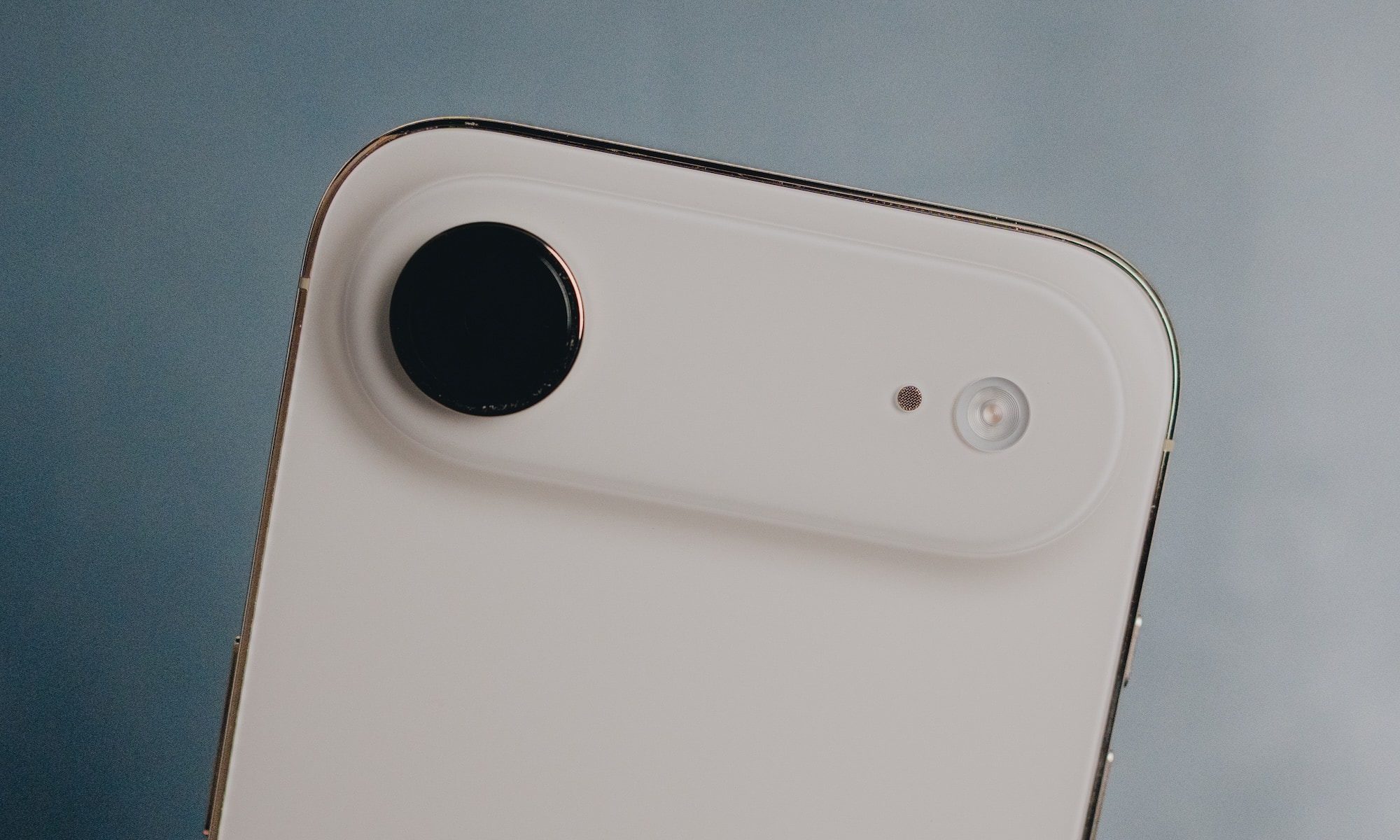 iPhone Air Camera