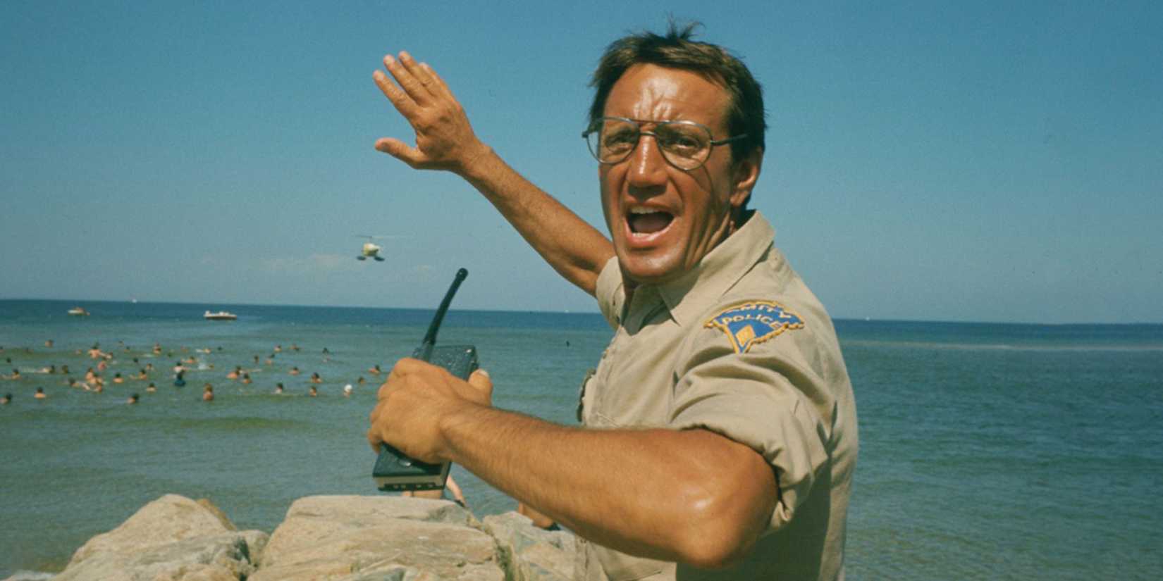 Roy Scheider waving and yelling in Jaws