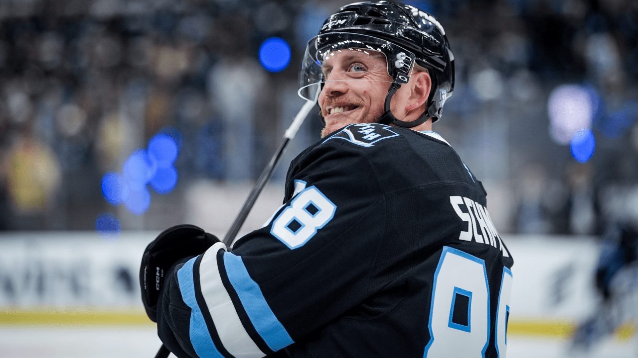 Schmidt high on Mammoth taking step forward as Stanley Cup contender