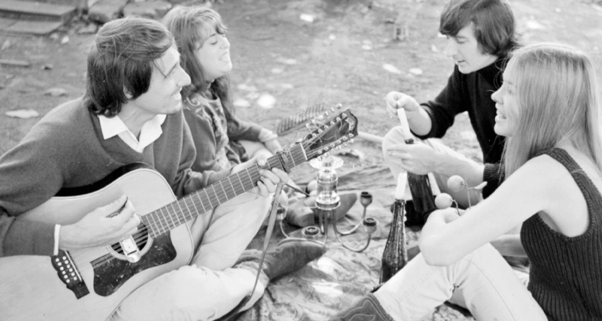 5 Songs From the 1960s That Made You Want To Live in California