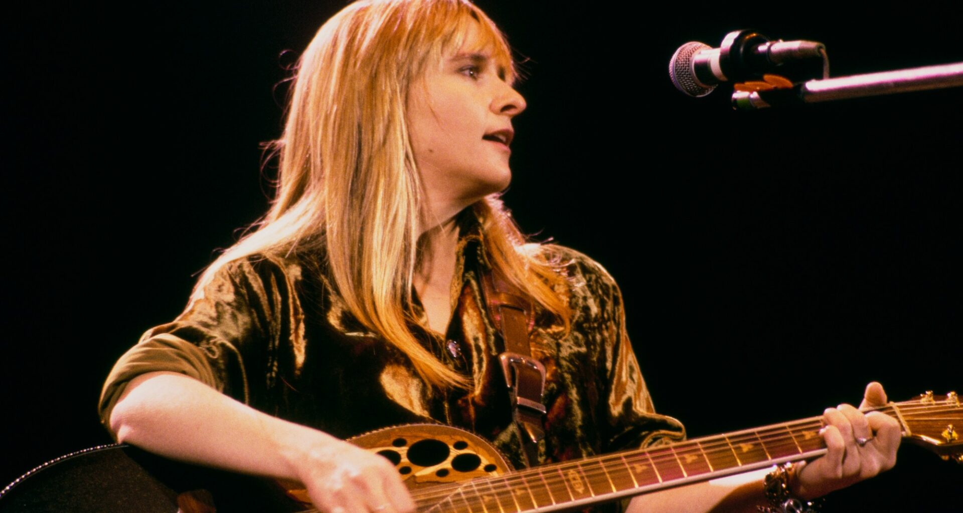 4 Rock Anthems From the 90s That Melissa Etheridge Wrote by Herself