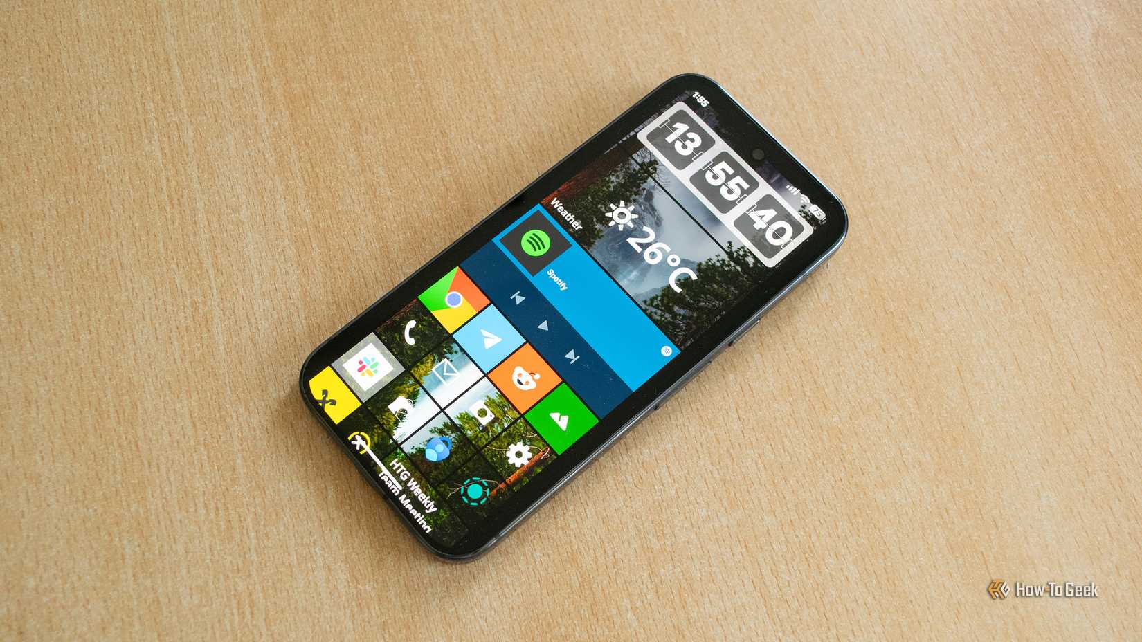 METROV launcher running on a Pixel 10 Pro.