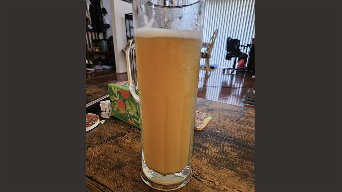 Screencaps reader Mike sends in his meat and his drink of choice.