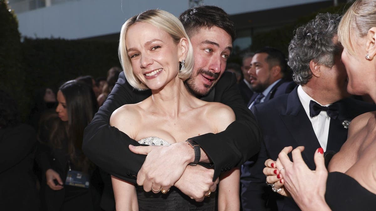 Carey Mulligan and Marcus Mumford at the Golden Globe Awards.