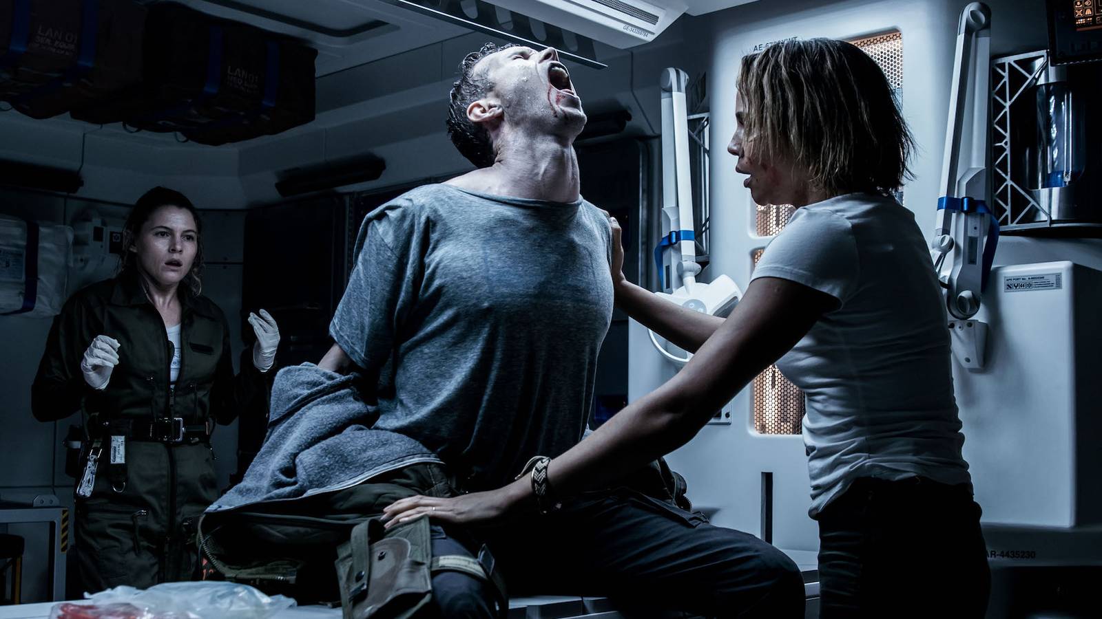 Carmen Ejogo, Amy Seimetz, and Benjamin Rigby in Alien: Covenant (2017)