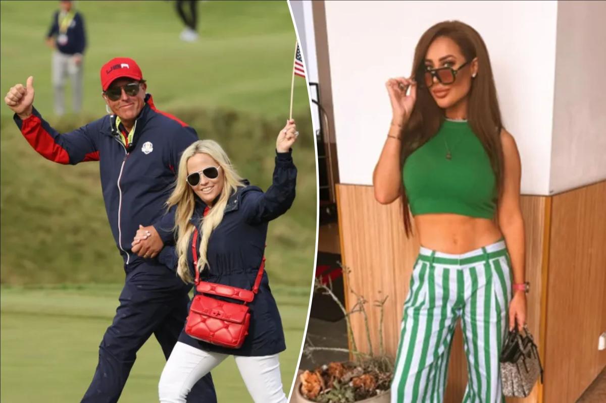 Phil Mickelson's wife showing him 'unwavering love' amid explicit photo accusation