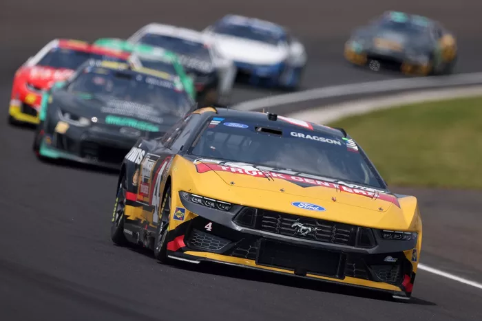 Noah Gragson, Front Row Motorsports