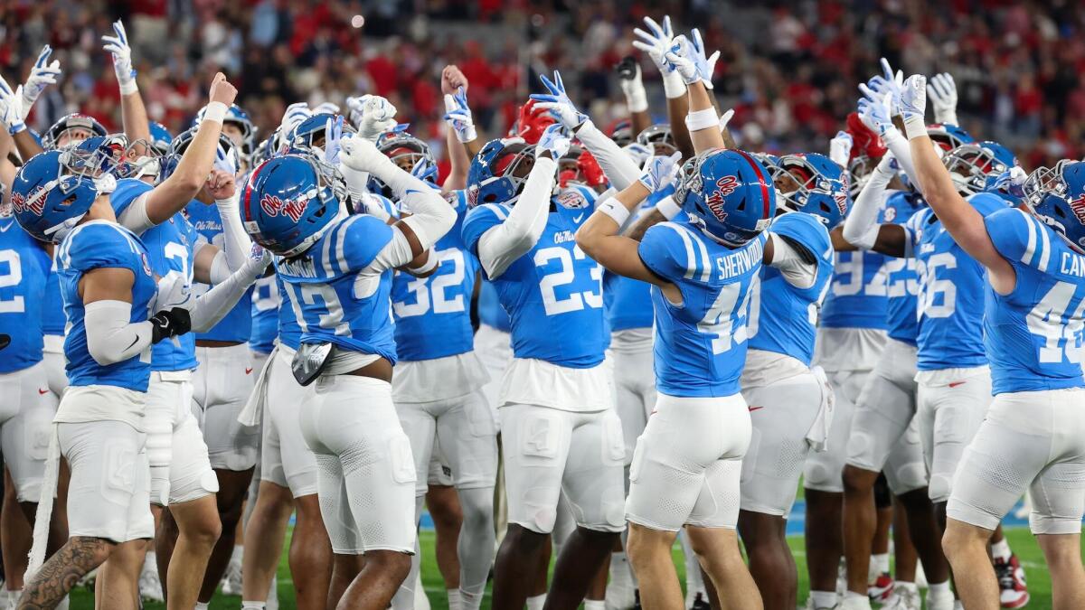 10 transfer portal-heavy teams built to crash the 2026 College Football Playoff
