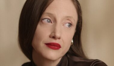 Breaking News - Academy Award Nominee Andrea Riseborough Joins the Cast of "9/12" for Paramount+