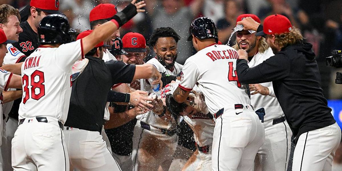 On the verge of sweeping a doubleheader, bullpen troubles strike again