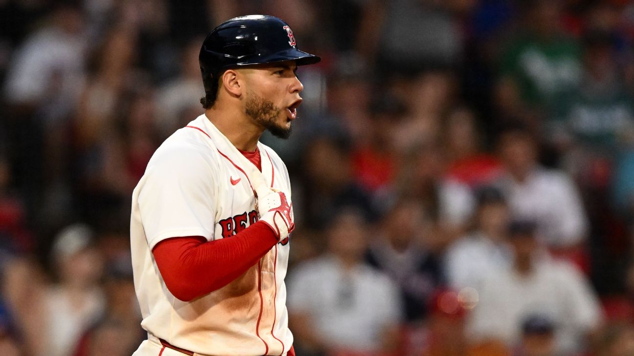 'Emotional time for me': Contreras regrets role in on-field incidents