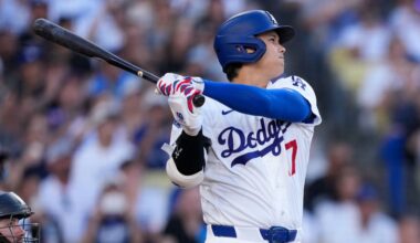 Dodgers' Ohtani 7th fastest to 300 homers; clear to pitch Friday