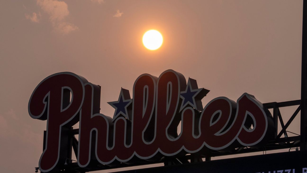Under hazy conditions, Francisco Alvarez hits 2 HR in Mets' win