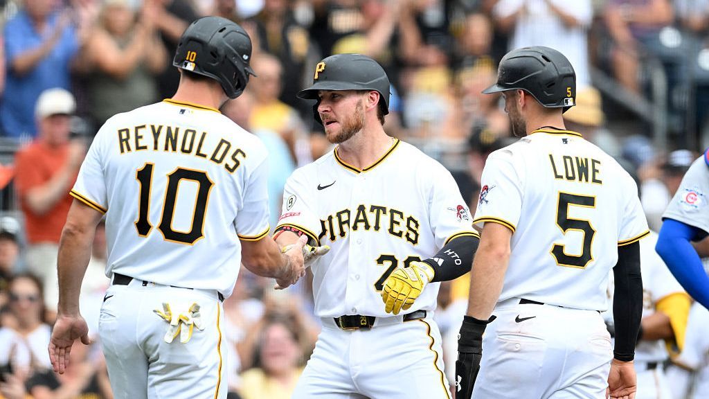 O'Hearn hits birthday grand slam in Pirates win over Cubs