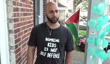 N.J. man says he was almost kicked off plane after flight attendant found shirt offensive