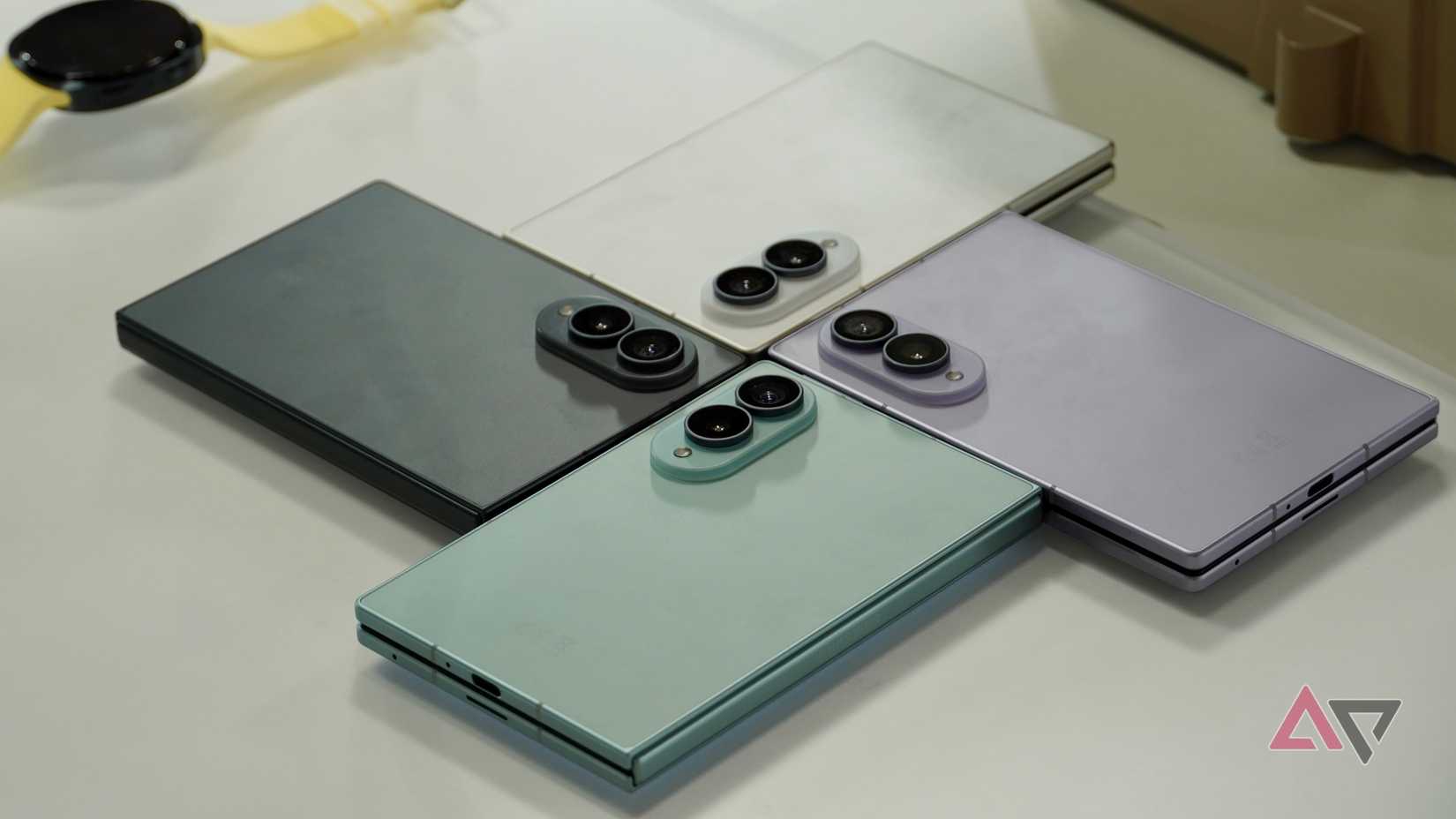 The Samsung Galaxy Z Fold 8's different colors