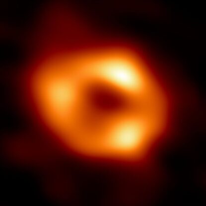 Our Galaxy's Heart Is Pulsing With a Mysterious Signal