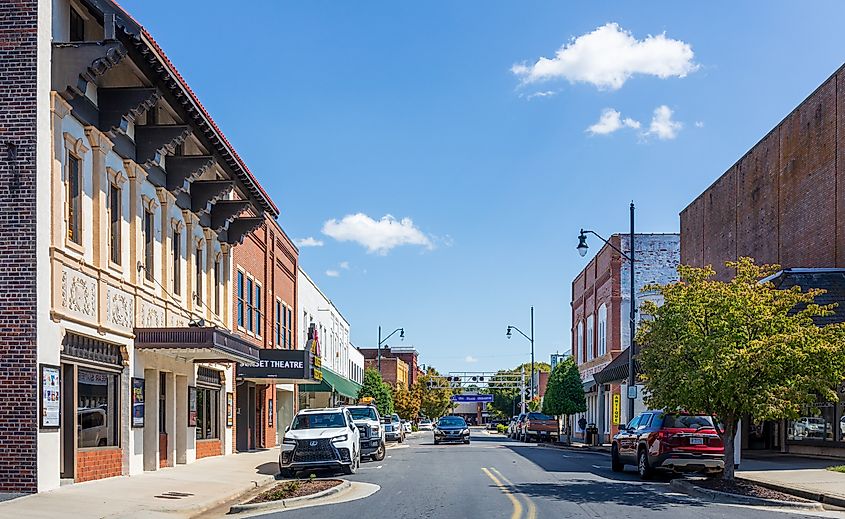 Sunset Avenue in Asheboro