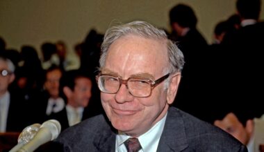Golden Oldies: Clark Howard and 6 Other Seasoned Money Experts Who Rock Their Own Advice