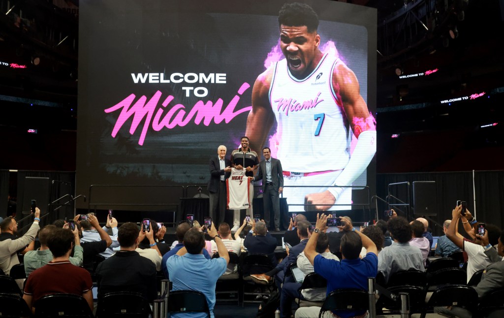 Gallery: Giannis Antetokounmpo, Bobby Portis Jr. introduced by Miami Heat