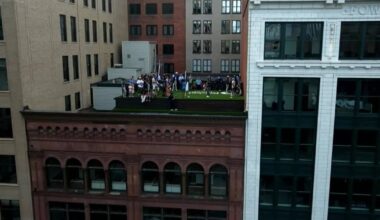 Watch the Par 3 in the D rooftop challenge ahead of the 2026 Rocket Classic
