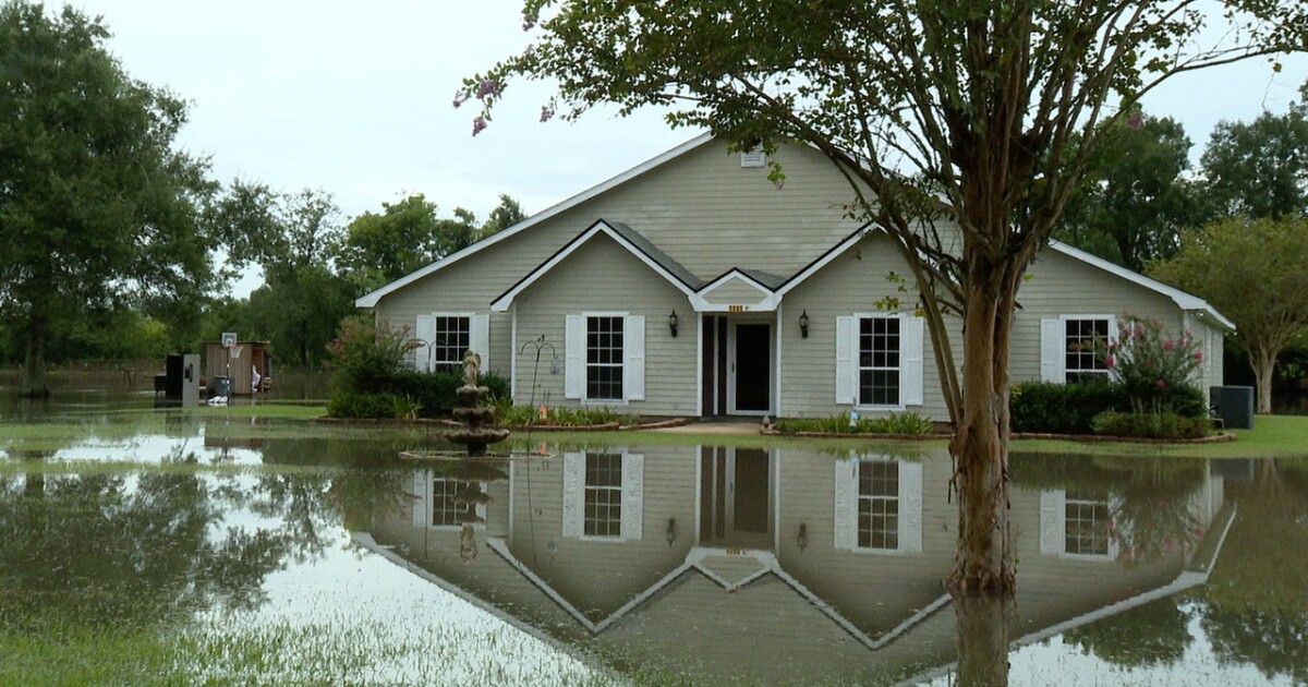 Breaux Bridge homeowner says recurring flooding highlights drainage issues