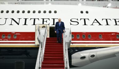 ‘New York Times’ alleges White House seeks to intimidate reporters : NPR