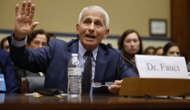 Rand Paul releases Anthony Fauci’s COVID diary entries ahead of hearing : NPR