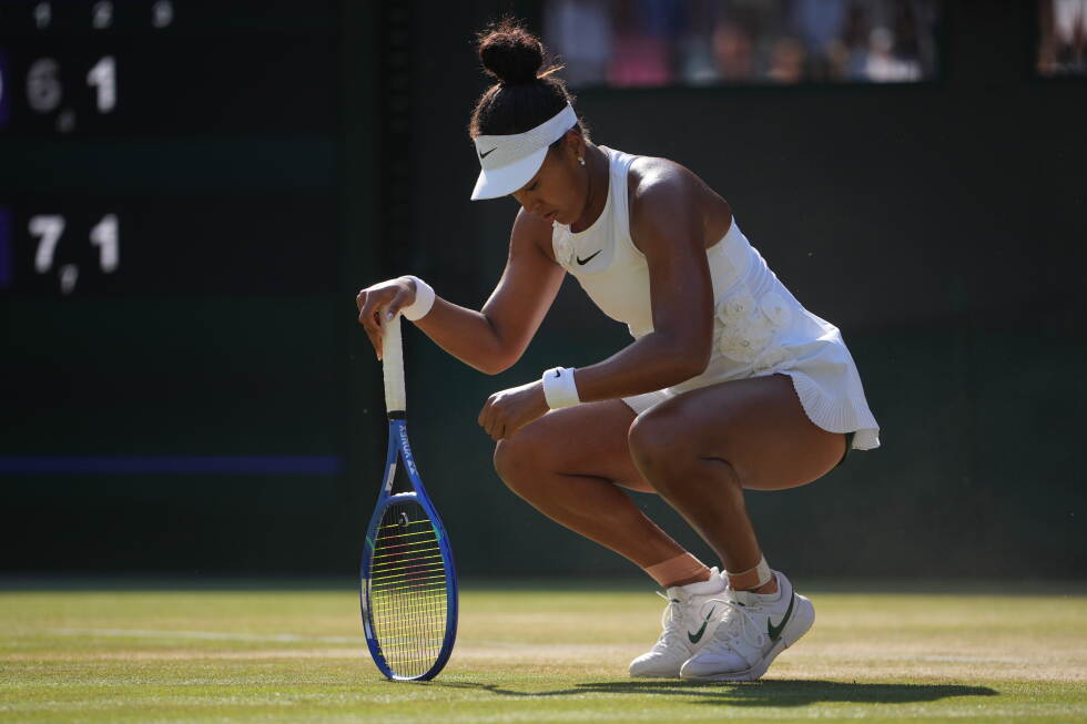Naomi Osaka laments sore feet and 'getting old' after Wimbledon loss