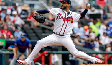 Braves lefty Martín Pérez likely headed to the IL after being hit by Juan Soto's liner