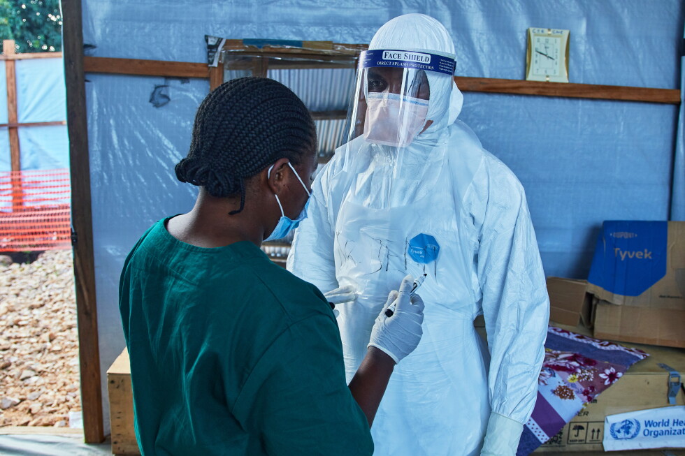 Congo residents hope for Ebola cure as experimental treatments begin