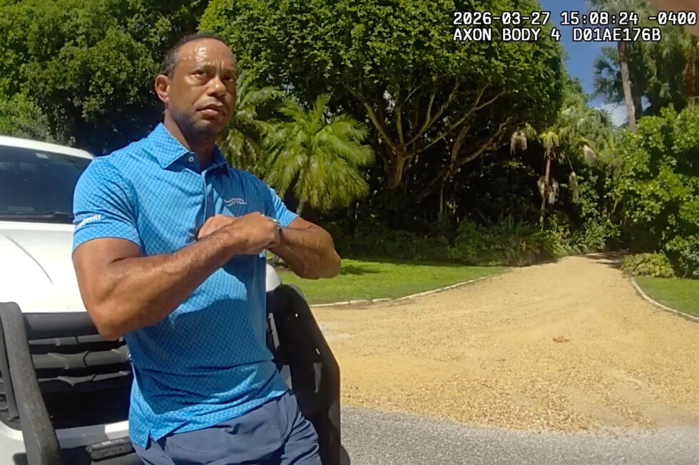 Prosecutors gain access to Tiger Woods' medical records after crash