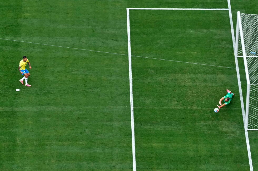 Brazil left to second-guess penalty kick choice after World Cup exit