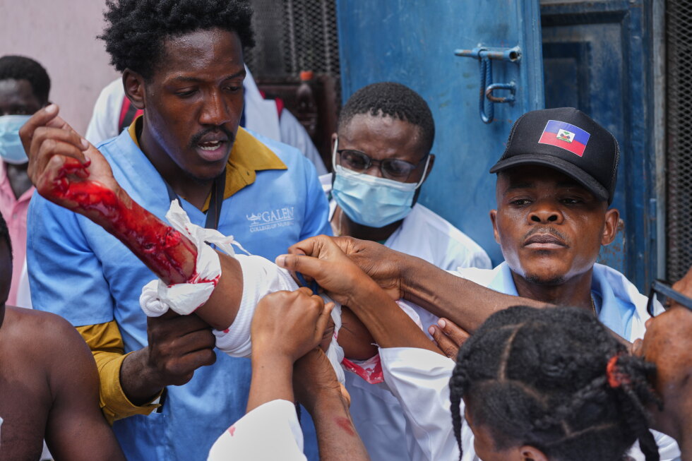 Medical students in Haiti march to demand reopening of main public hospital