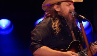 Chris Stapleton and Chaka Khan celebrate America's 250th at the L.A. Coliseum