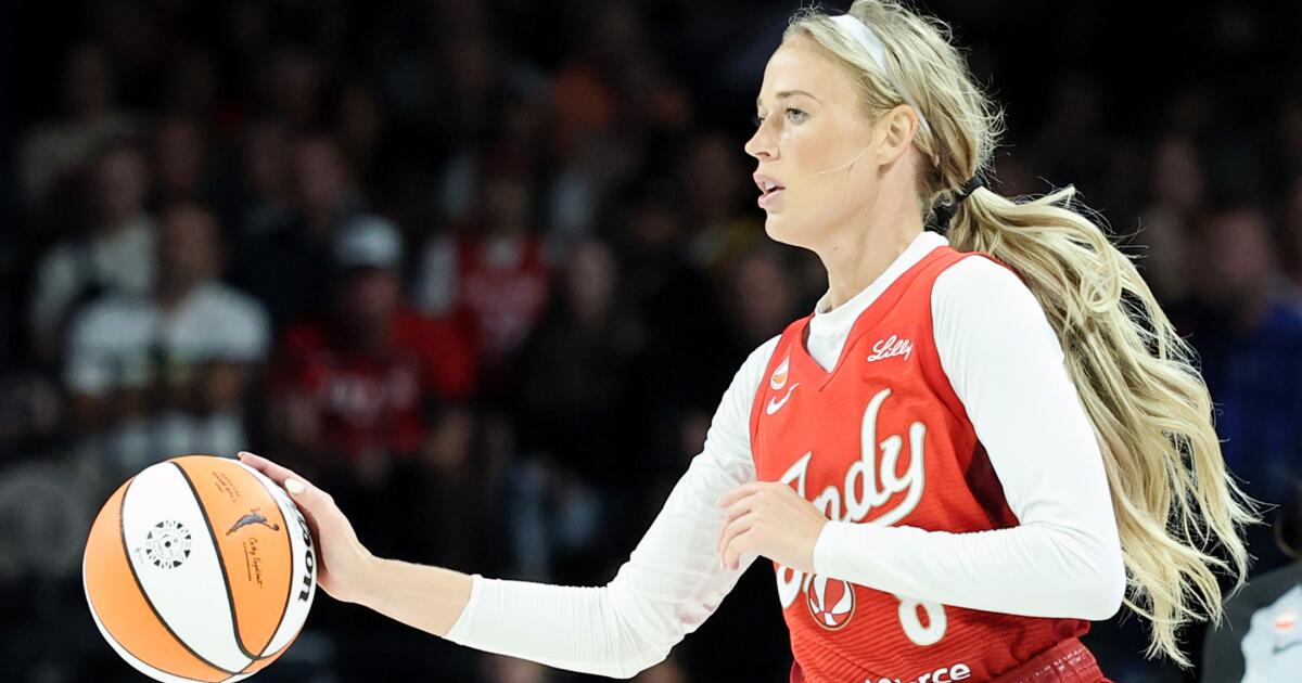 Sophie Cunningham: 'Biological men' don't belong in women's sports