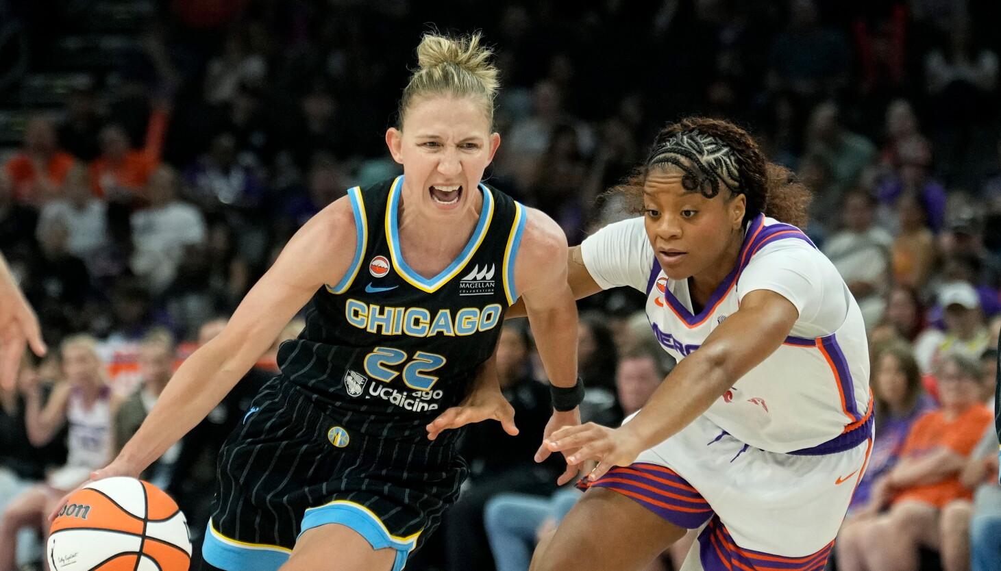 ‘We have no time anymore:’ Courtney Vandersloot stresses urgency for slipping Sky