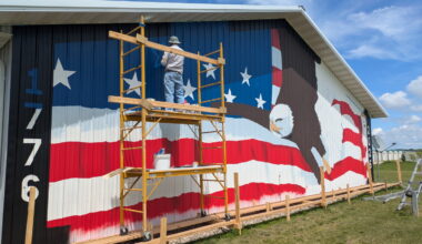 Patriotic painting overlooks highway near Spicer, Minnesota, in time for 4th - West Central Tribune